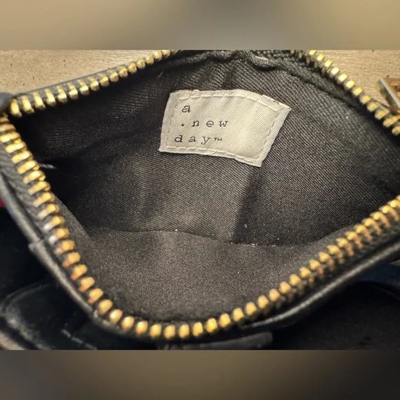 A New Day Small Black Wallet - Picture 6 of 6